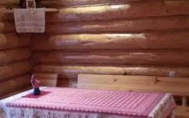На Озере С Конюшней — фото