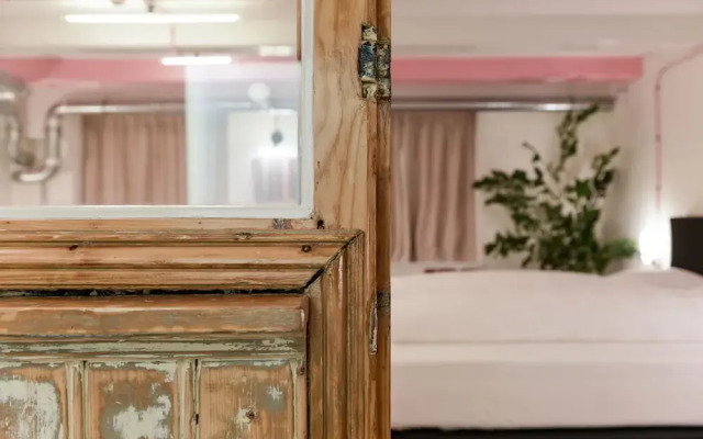 Will & Tate City Stay