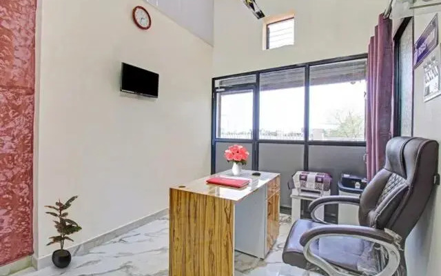 OYO Flagship J D Guest House