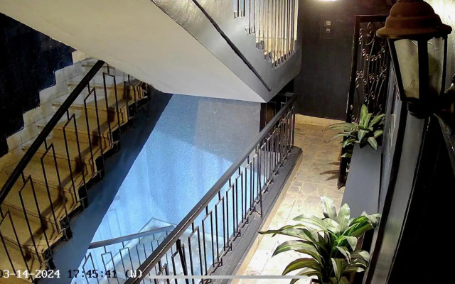 Spacious 3-Bedroom Fully-Furnished Apt in Nasr City