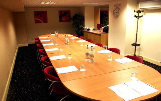 Holiday Inn Express - Edinburgh City Centre by IHG