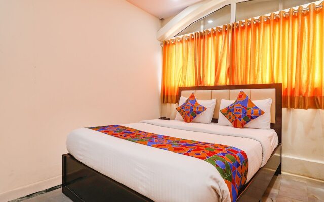 Fabhotel Lotus Park
