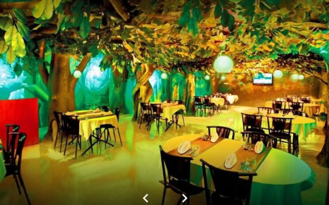 Hotel Bhagavath Gardens