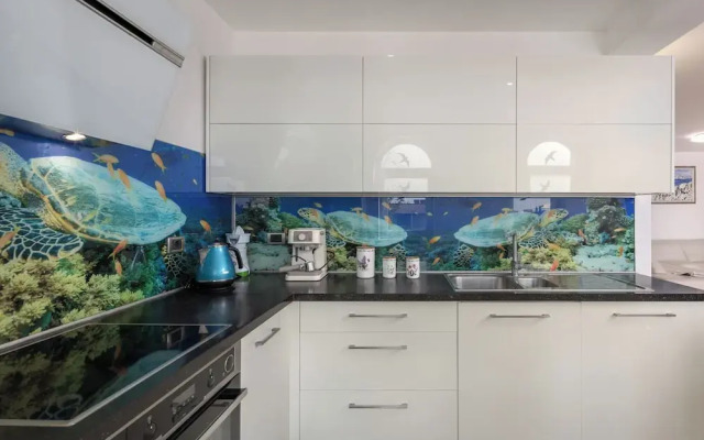 Apartment Ayni With Private Pool