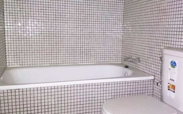 Apartamentos Ares Centro 3000