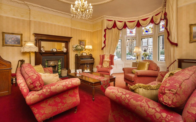 Lincoln House Hotel