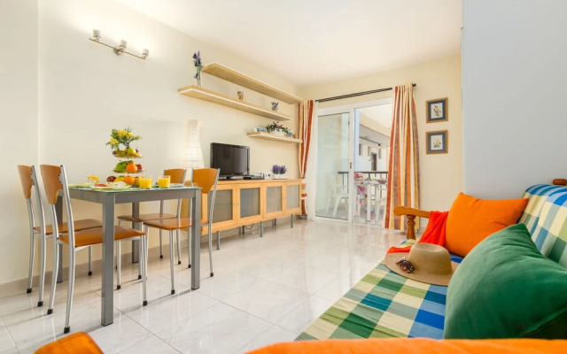 528. Panoramic Studio with Terrace in Las Americas