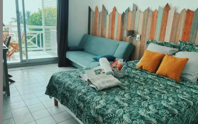 Studio 2/4 personnes avec vue mer & piscine - Résidence Marinotel