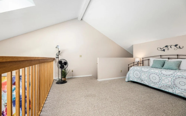 2BDR Loft Suite Golf Course Condo 5549