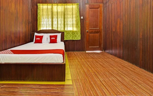 Redzwan's Beach Resort by OYO Rooms