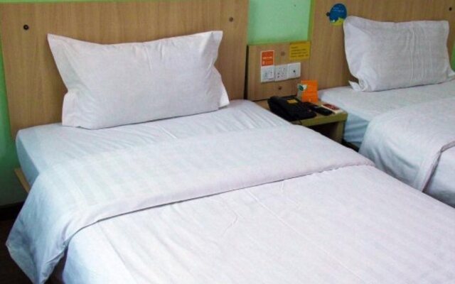 7 Days Inn Weihai High-Speed Rail & Bus Station Hotel
