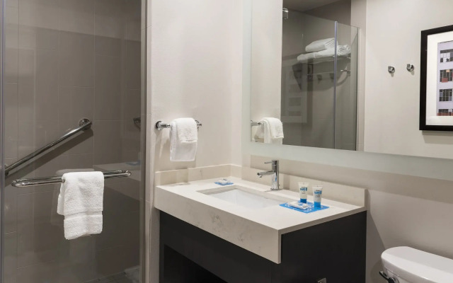Hyatt House Austin/Downtown