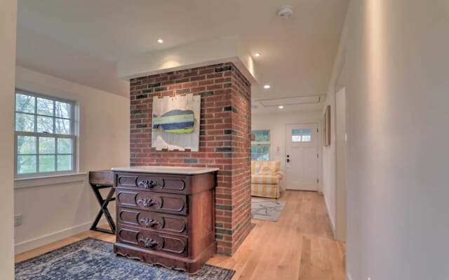 Cape Cod Cottage w/ Fire Pit - Walk to Beach!