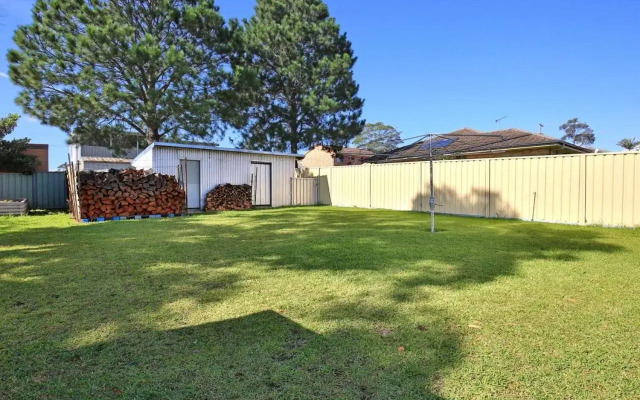 Kingfisher - Pet-Friendly - 10 Mins to Hyams Beach