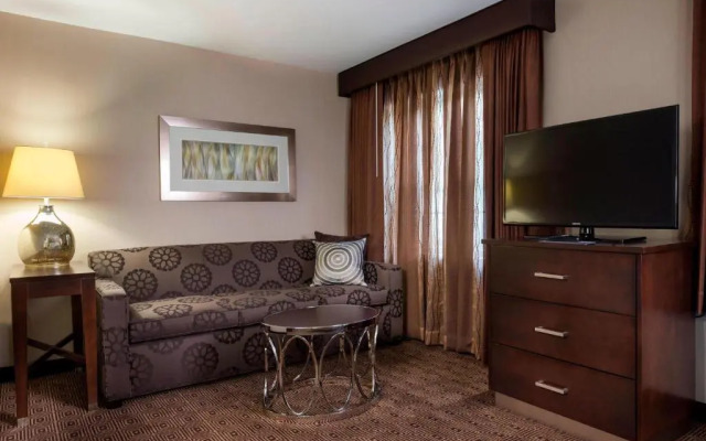 Wayside Carriage House Inn