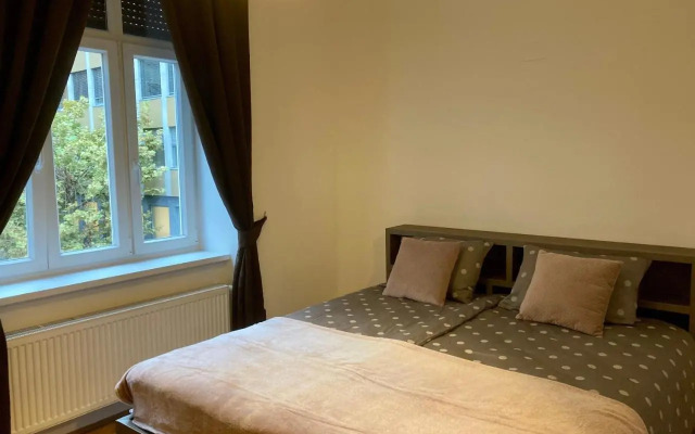 Twix rooms