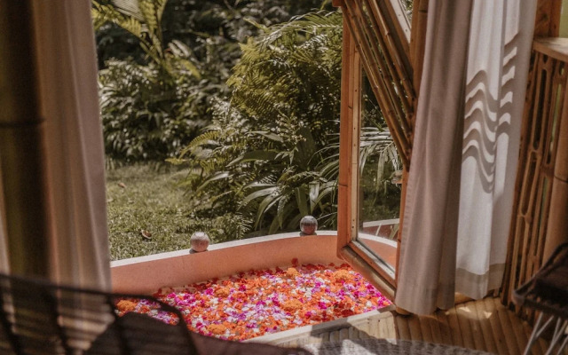 Hideout Eco Bamboo House Bali