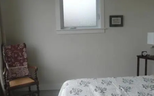 Tranquility Hill B & B