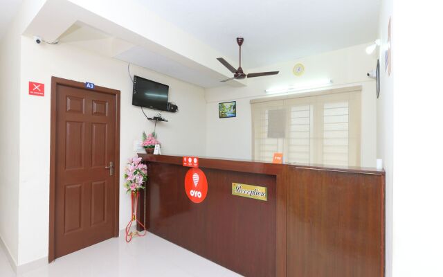 OYO 15701 River View Residency