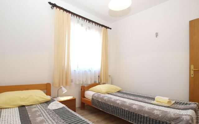 Apartment 1965