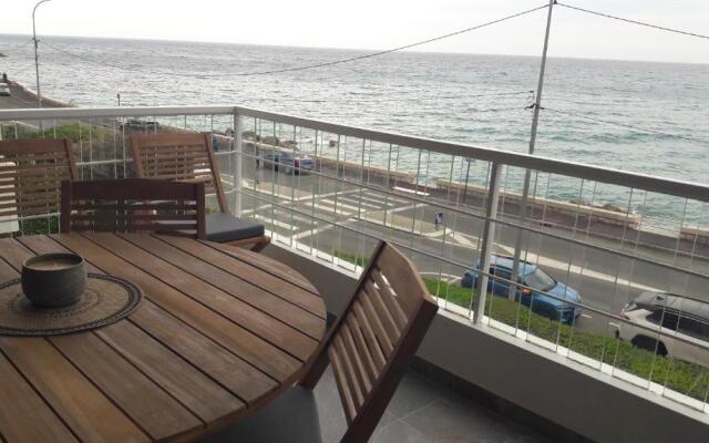 Splendide studio front de mer