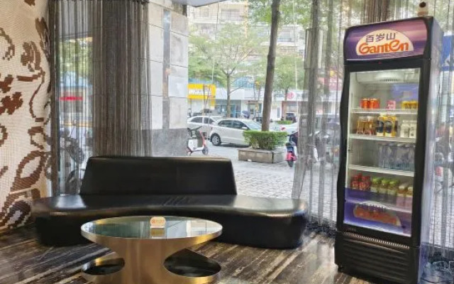 Binyang Aishang Theme Hotel (Finance Road Branch)