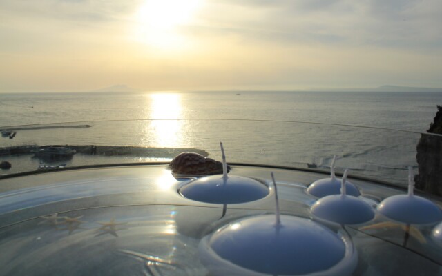 HR Hotel & Spa