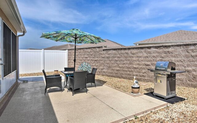 Sunny Courtyard Villa w/ Patio: Golf & Dine!