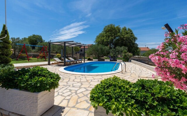 Amazing Home in Krusevo With Wifi and 2 Bedrooms