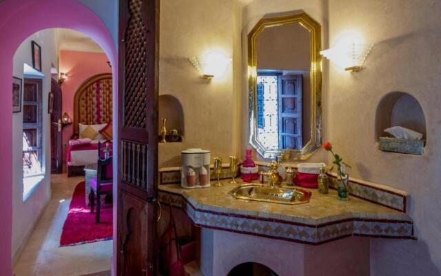Room in BB - Riad Anabel - Rose Suite