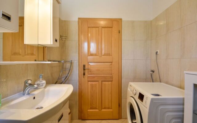 Apartment Milin Murter/Jezera 11983