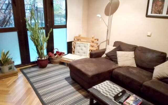 Apartment with 3 Bedrooms in Madrid, with Shared Pool