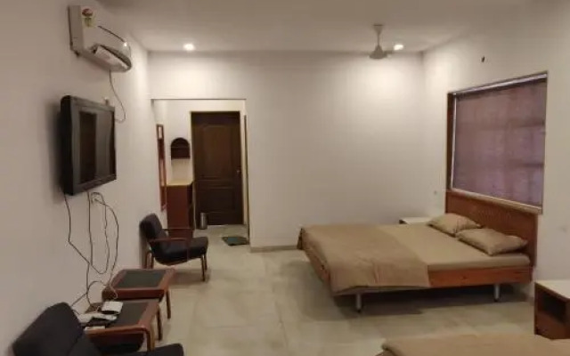 70% Beach Resort