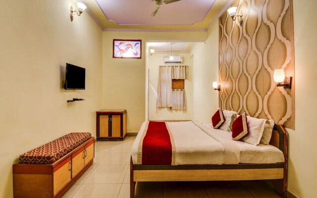 OYO 22110 Hotel Karni Palace