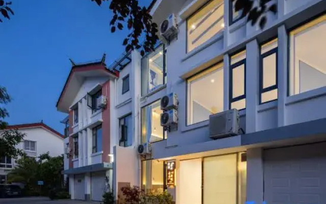 Rizhao Jinshan Guyun Bieyuan Homestay (Shuhe Old Town)