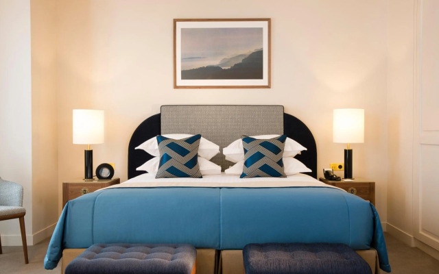 Le Tsuba Hotel