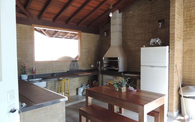 Casa com 7 suites em Correas - Petropolis