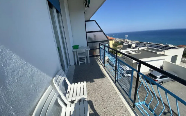 Arcobaleno Apartment 500 Meters From the sea