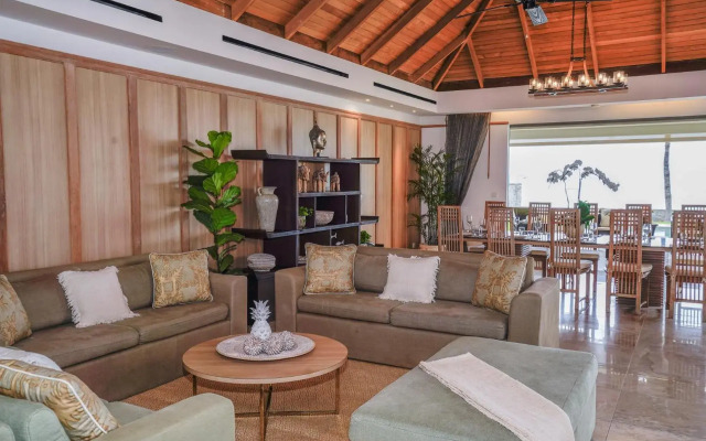 Miskawaan Beachfront Villas
