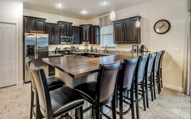 Stunning Champion's Home