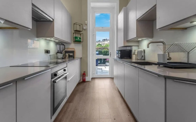 Stylish Elegance in City s Heart