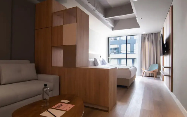 w Amazing Loft w/ Modern Balcony in Unicentro