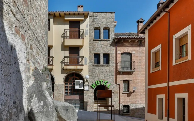 Hostería El Bodegón De Gredos