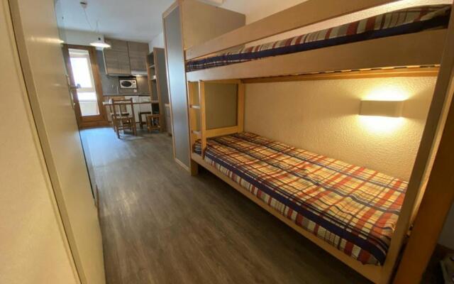 Studio Brides-les-Bains, 1 pièce, 4 personnes - FR-1-512-69