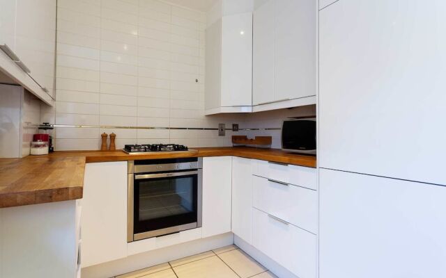 Veeve - Kensal Delight