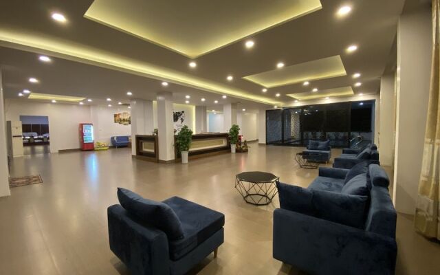Serene Vang Vieng Hotel