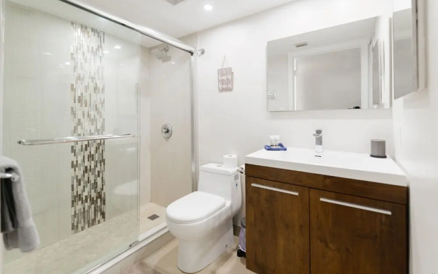 Wonderful 3BR Condo at Brickell