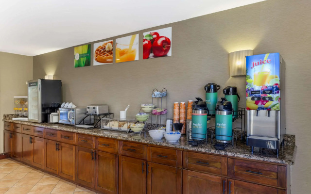 Quality Inn Raleigh Downtown