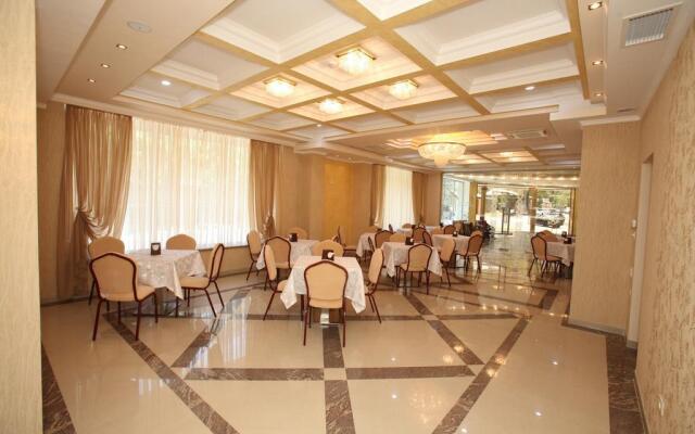 Отель «Арцах»