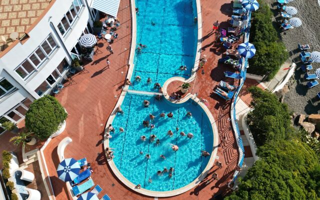 Carlton Hotel Riviera